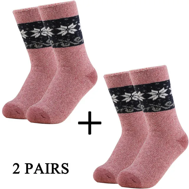 2 Pairs Lot Vintage Wool Thick Maple Leaf Pattern Cashmere Women's Socks