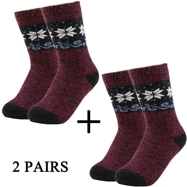 2 Pairs Lot Vintage Wool Thick Maple Leaf Pattern Cashmere Women's Socks