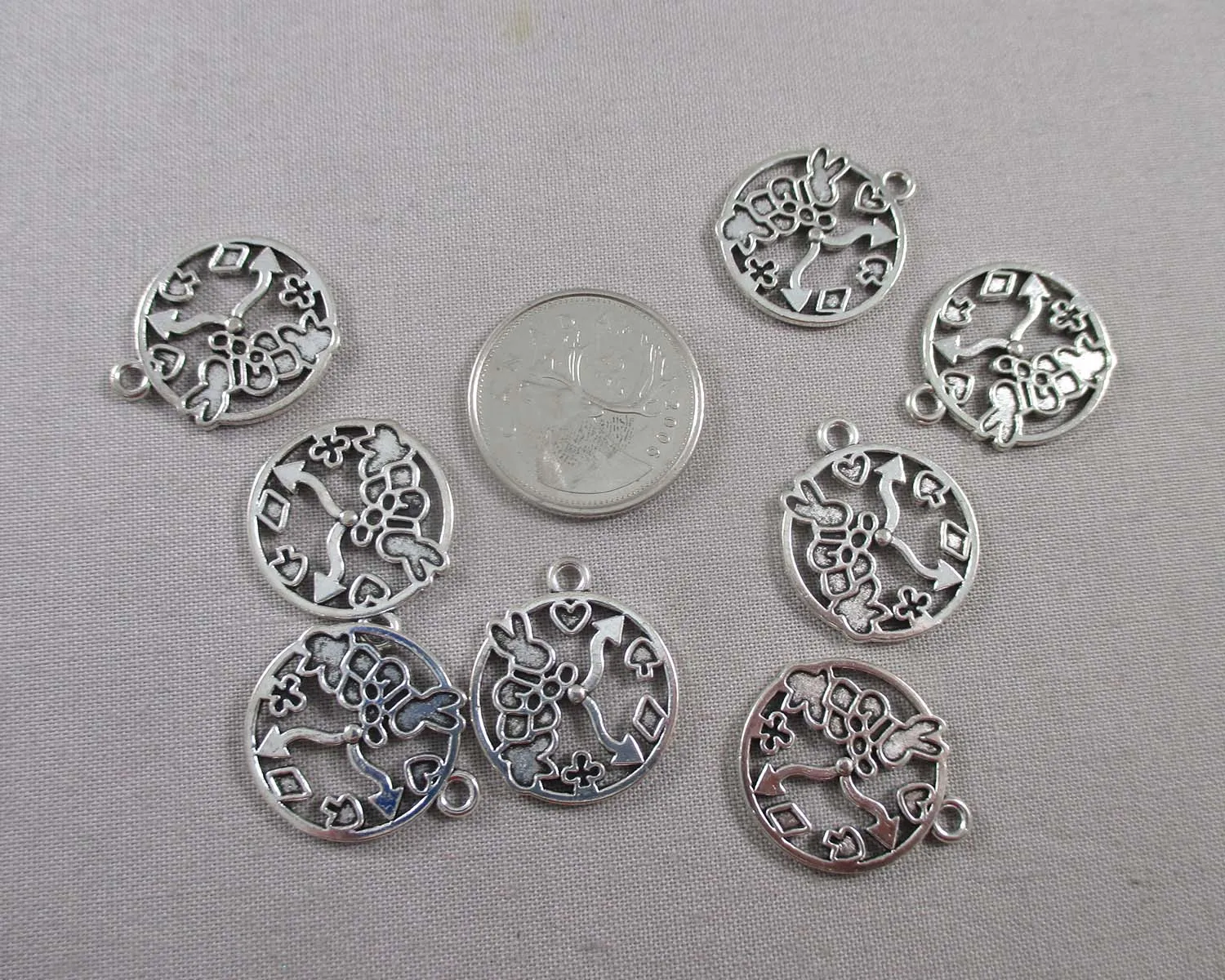 60% OFF!! Rabbit in a Clock Charms Silver Tone 12pcs (0159)