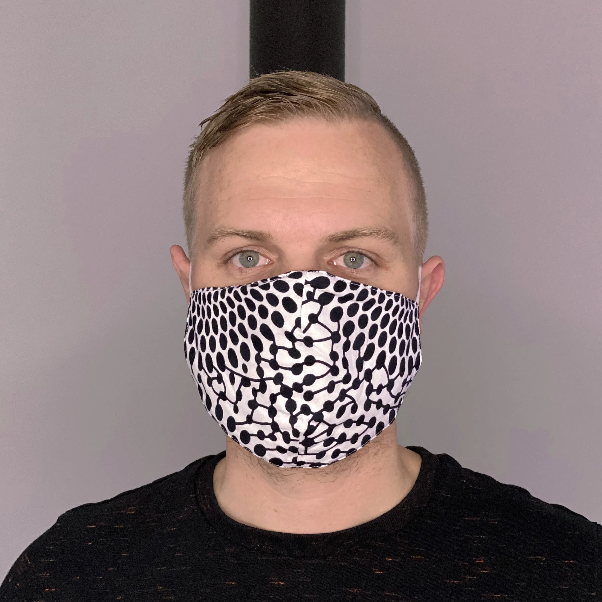 African print Mouth mask / Face mask made of 100% cotton Unisex - Black / white dots