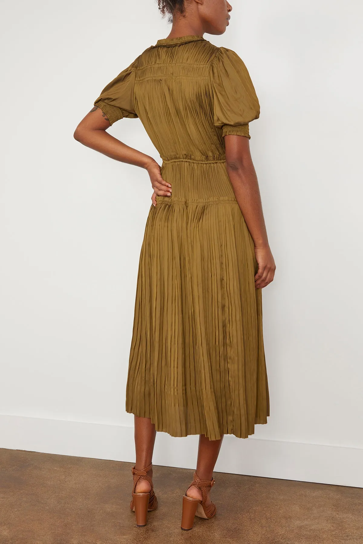 Astrid Dress in Olive