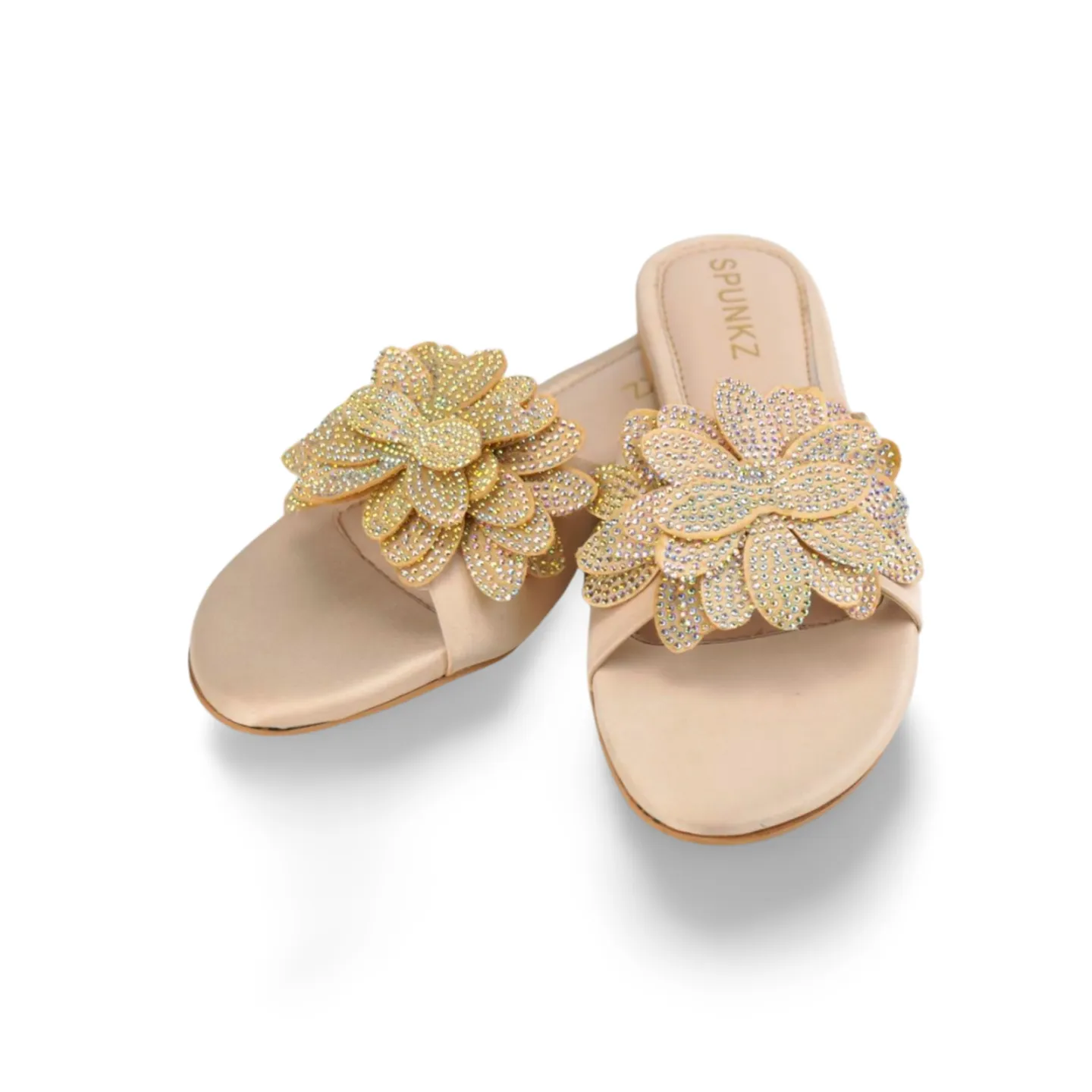 Elegant Women's Sandals with Embellished Flower Detail