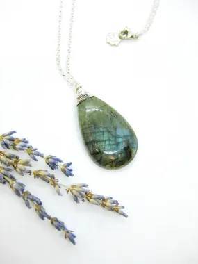 Essence: Labradorite 22 Necklace - n617boak