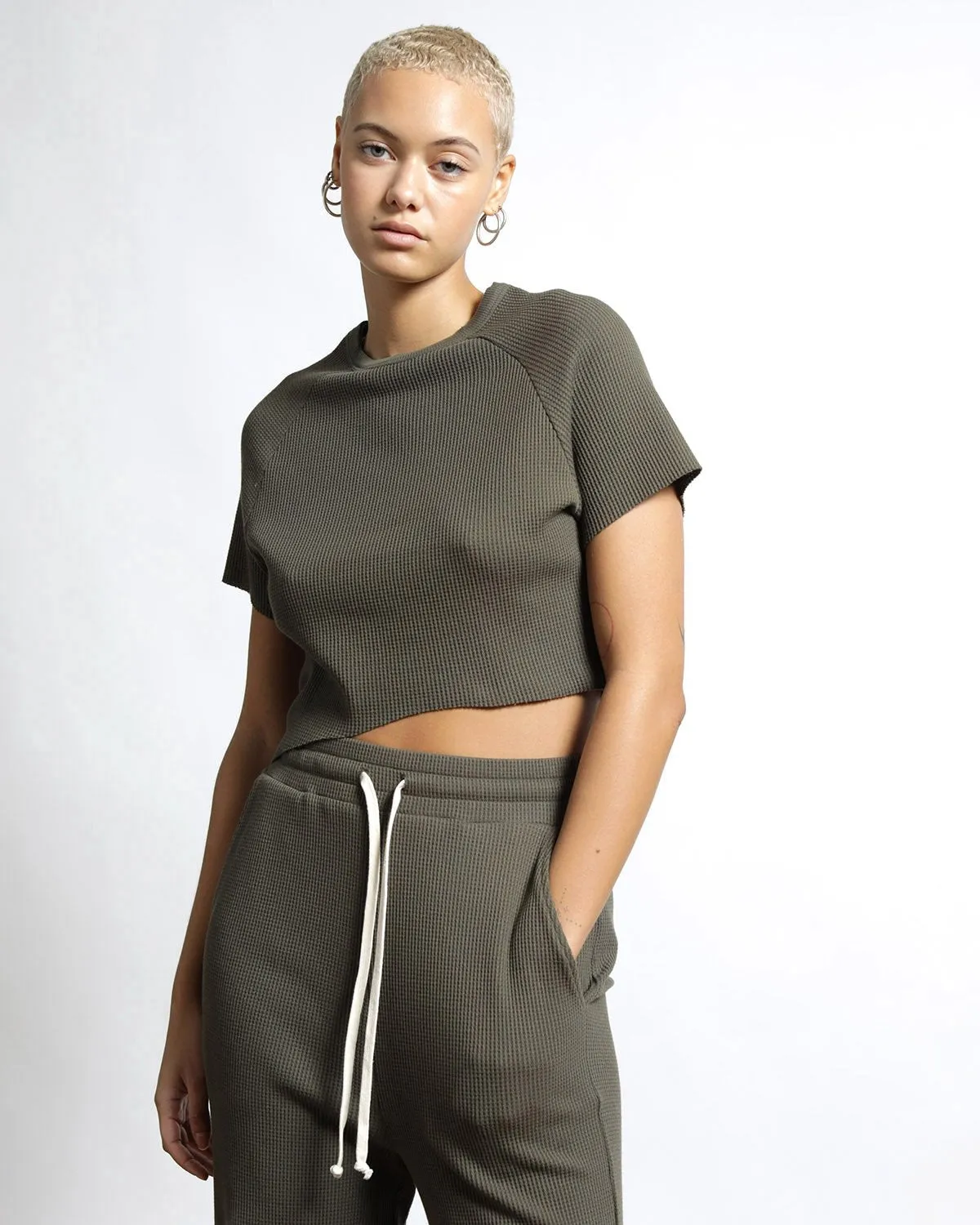 Everest Thermal Raglan Crop Top (FINAL SALE)