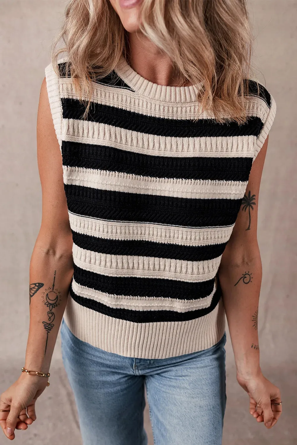 Explore More Collection - Color Block Round Neck Sweater Vest