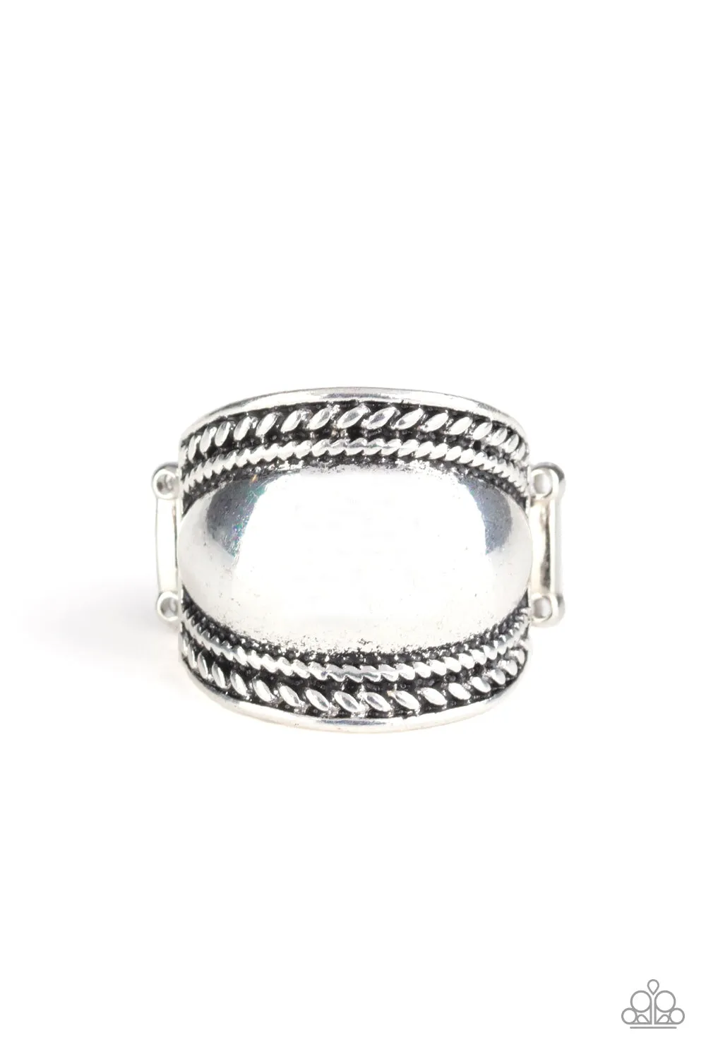 Paparazzi Bucking Trends - Silver Ring