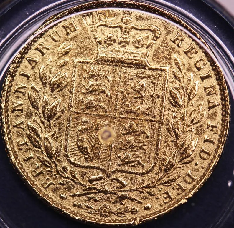 Queen Victoria Coin - Gold Sovereign 1853