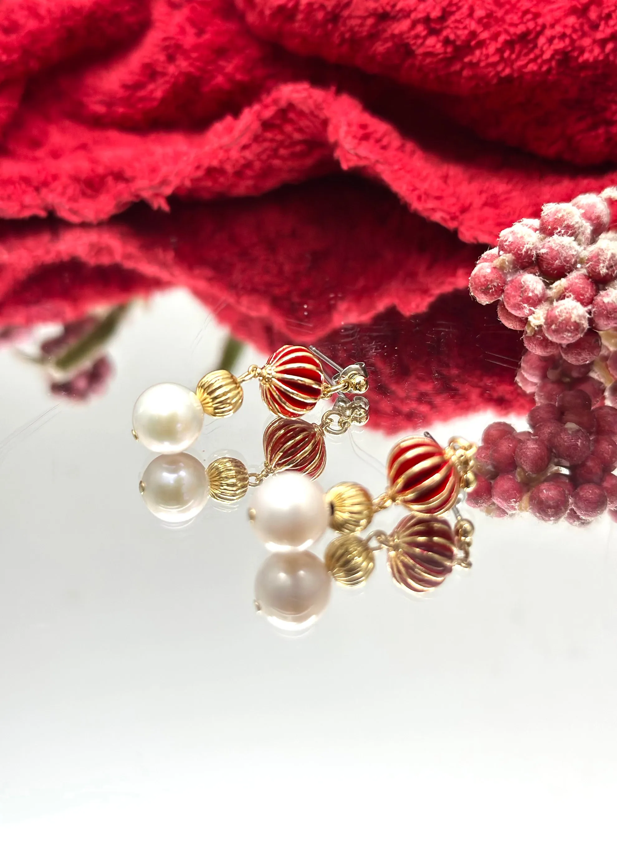 Red Bamboo Coral Freshwater Pearls Dangle Earrings KE031