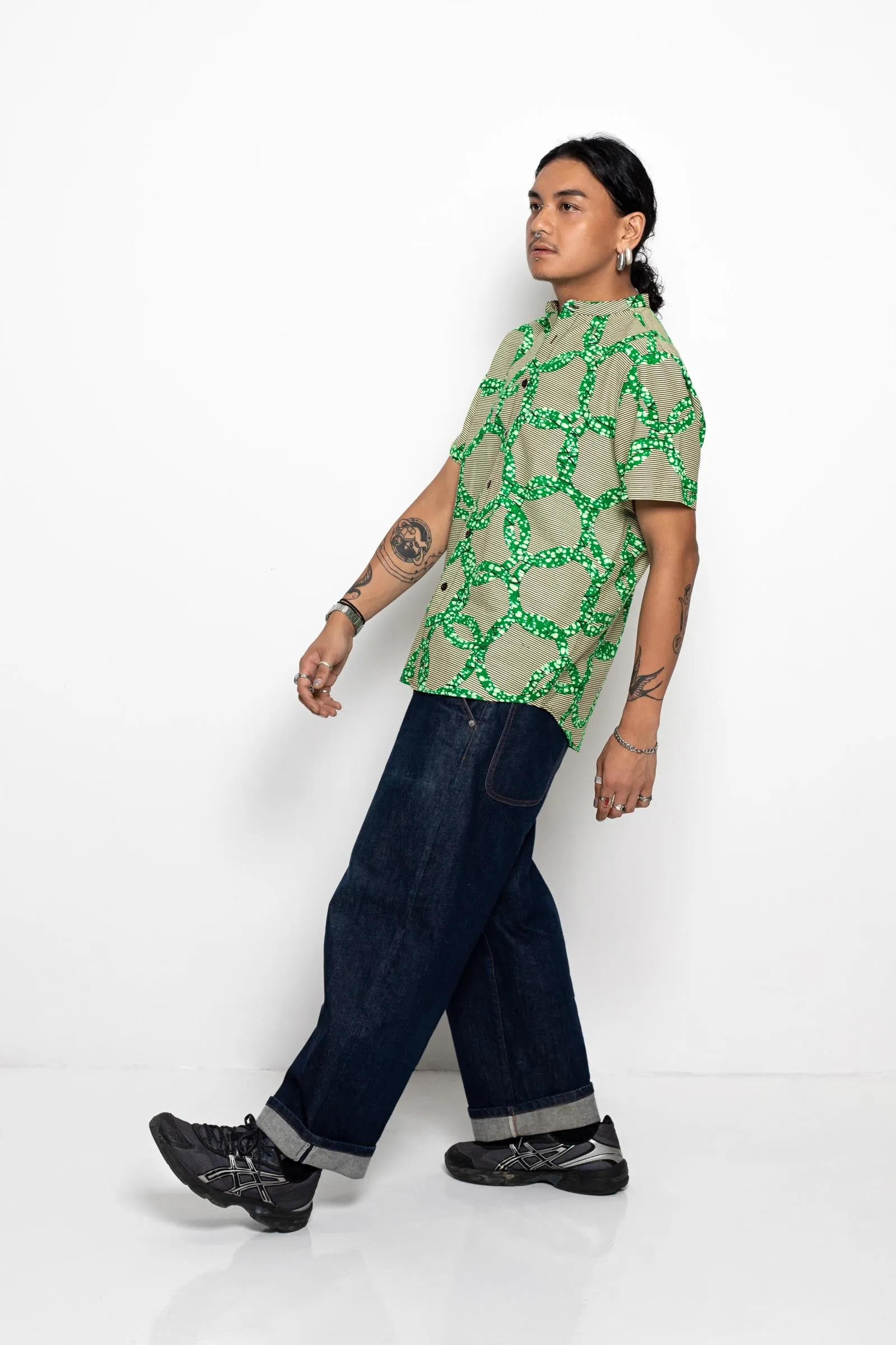 Wale Unisex Shirt - Green Union Print